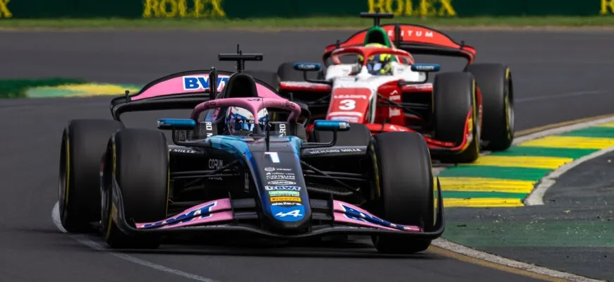 Victor Martins otimista sobre oportunidade na F1 seguindo bom desempenho na F2